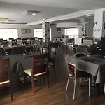 Oasis ゲストハウス