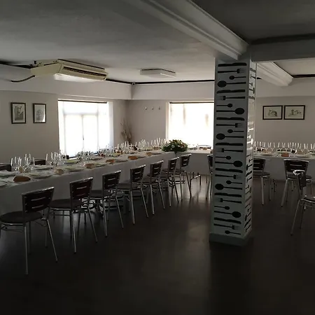 Gasthof Oasis Zamora