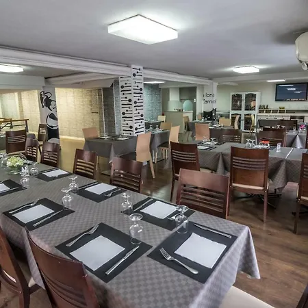 Oasis 3*